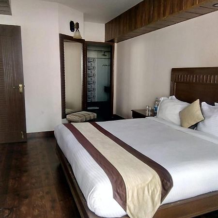 One Earth Royale Boutique Hotel Mussoorie Buitenkant foto