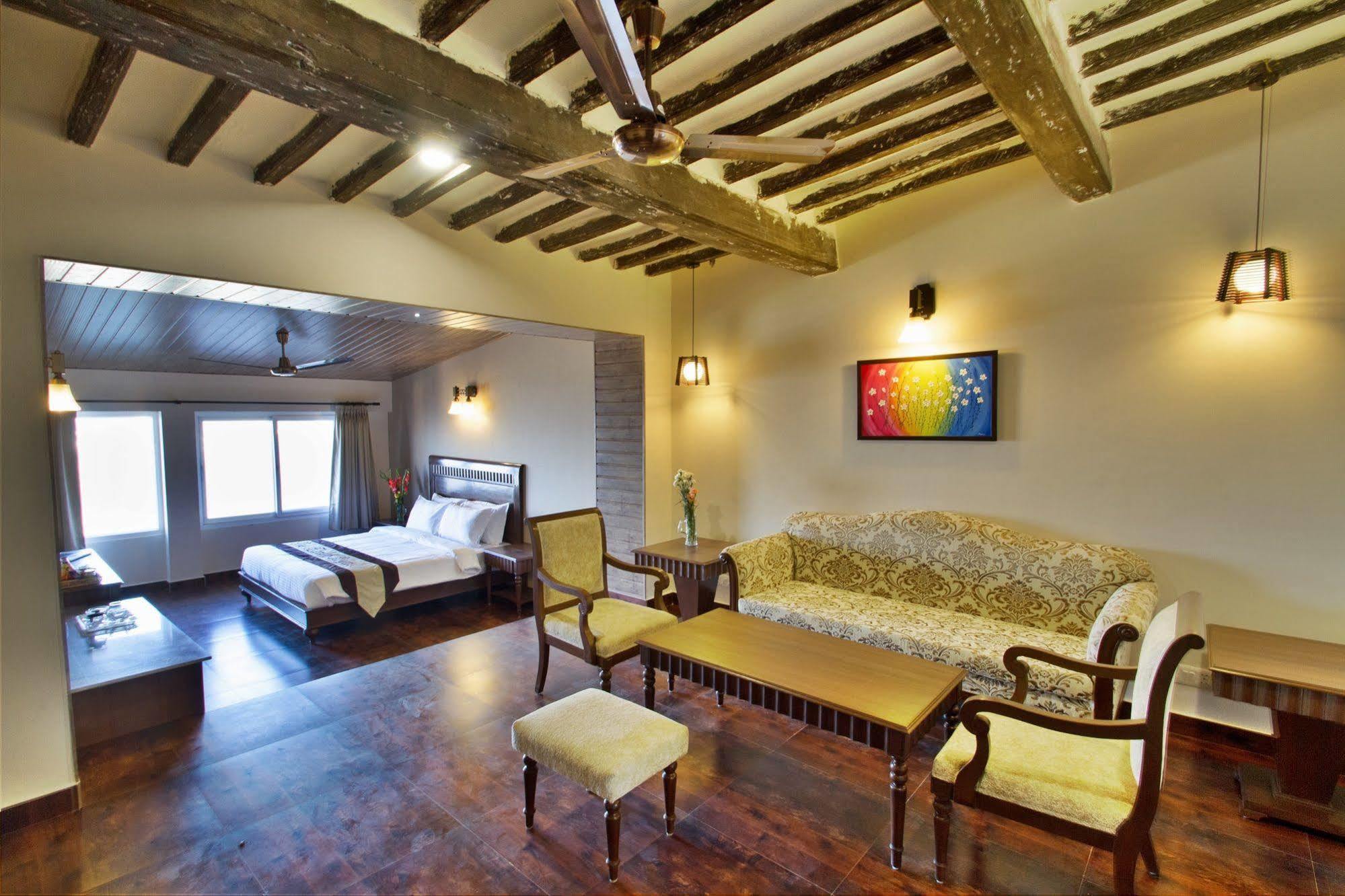 One Earth Royale Boutique Hotel Mussoorie Buitenkant foto