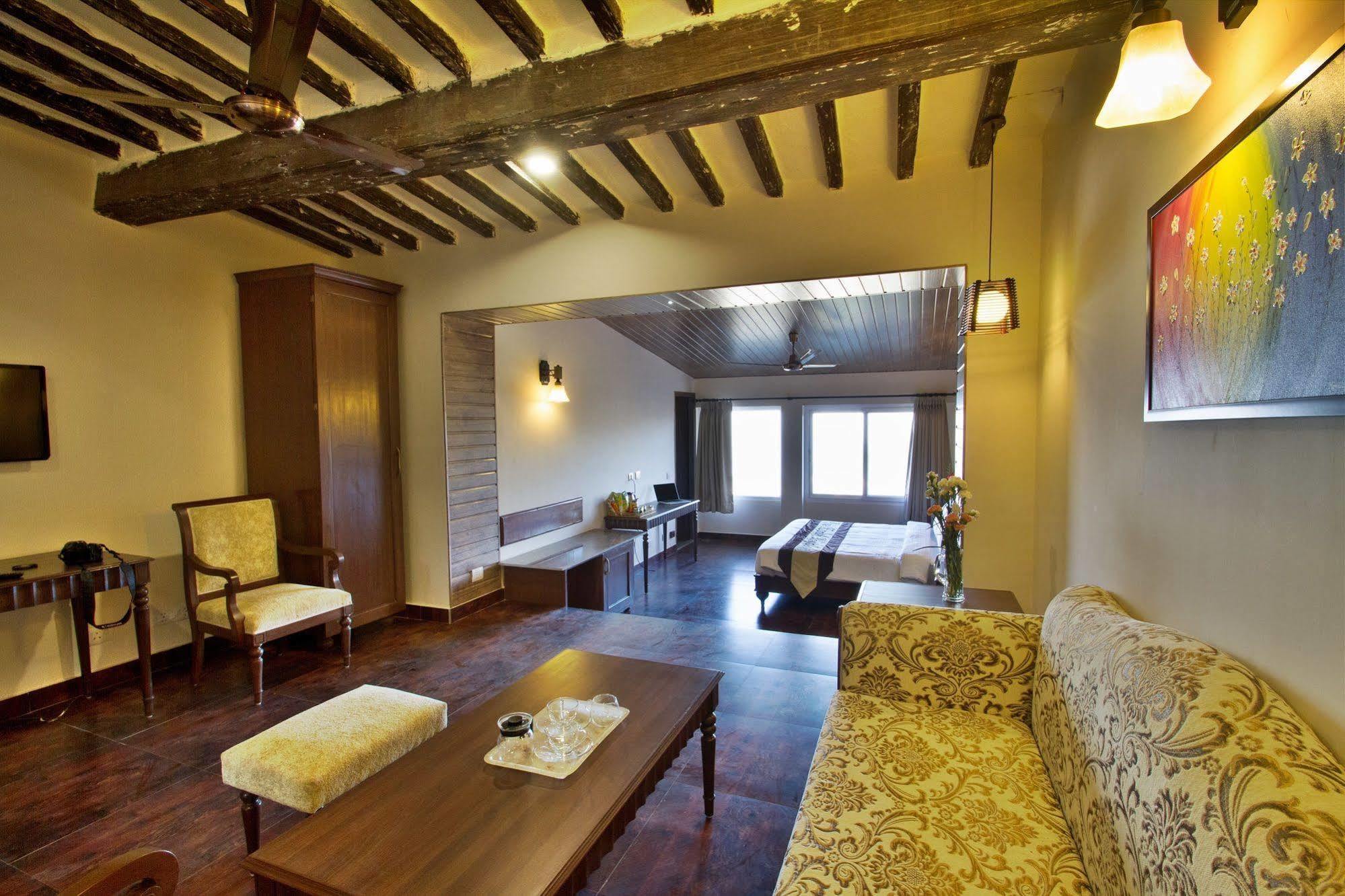 One Earth Royale Boutique Hotel Mussoorie Buitenkant foto