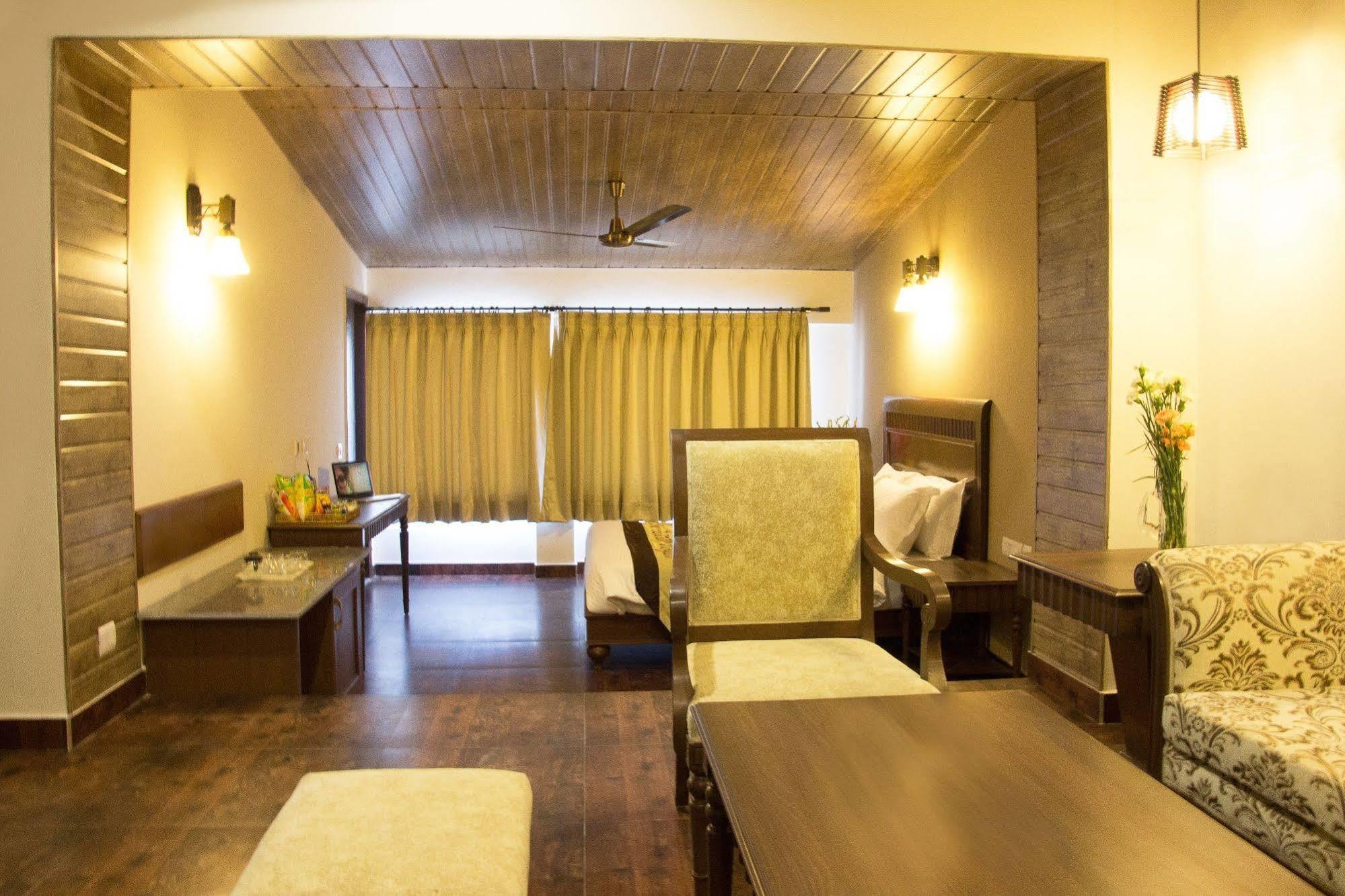One Earth Royale Boutique Hotel Mussoorie Buitenkant foto