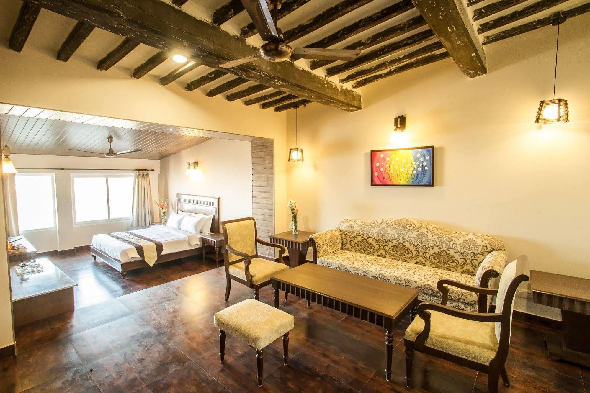 One Earth Royale Boutique Hotel Mussoorie Buitenkant foto