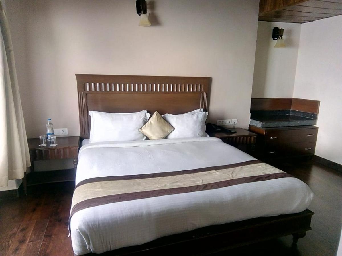 One Earth Royale Boutique Hotel Mussoorie Buitenkant foto